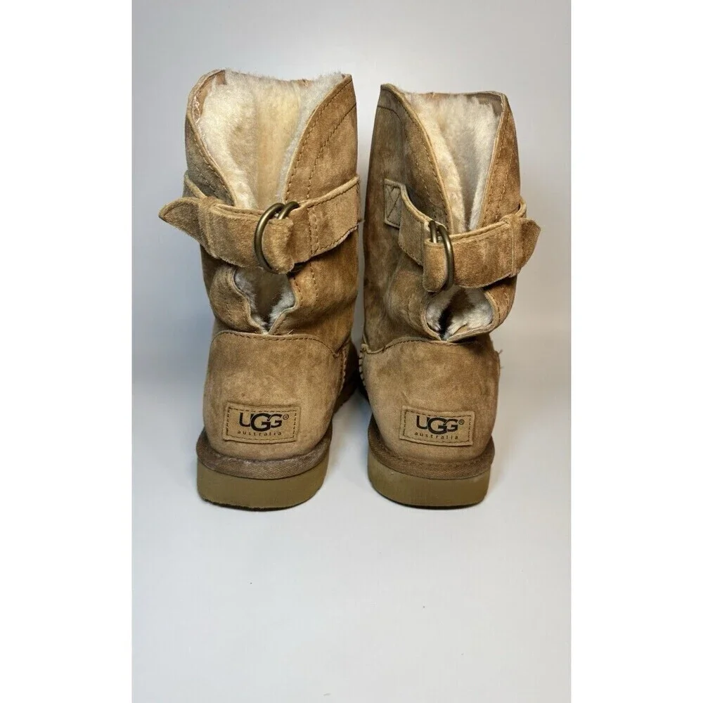UGG Remora Short Boots Womens Size 9 Chestnut Leather Shearling Fur Lined